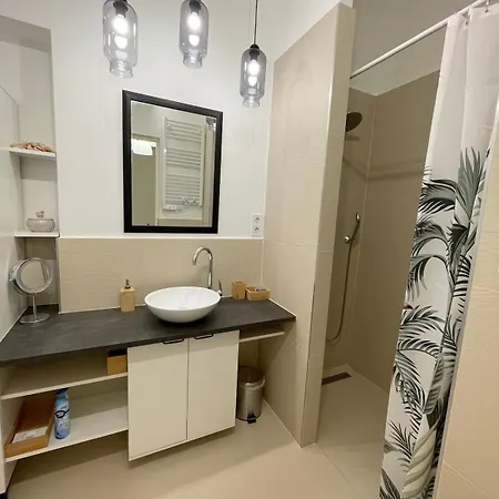 A22 Apartment